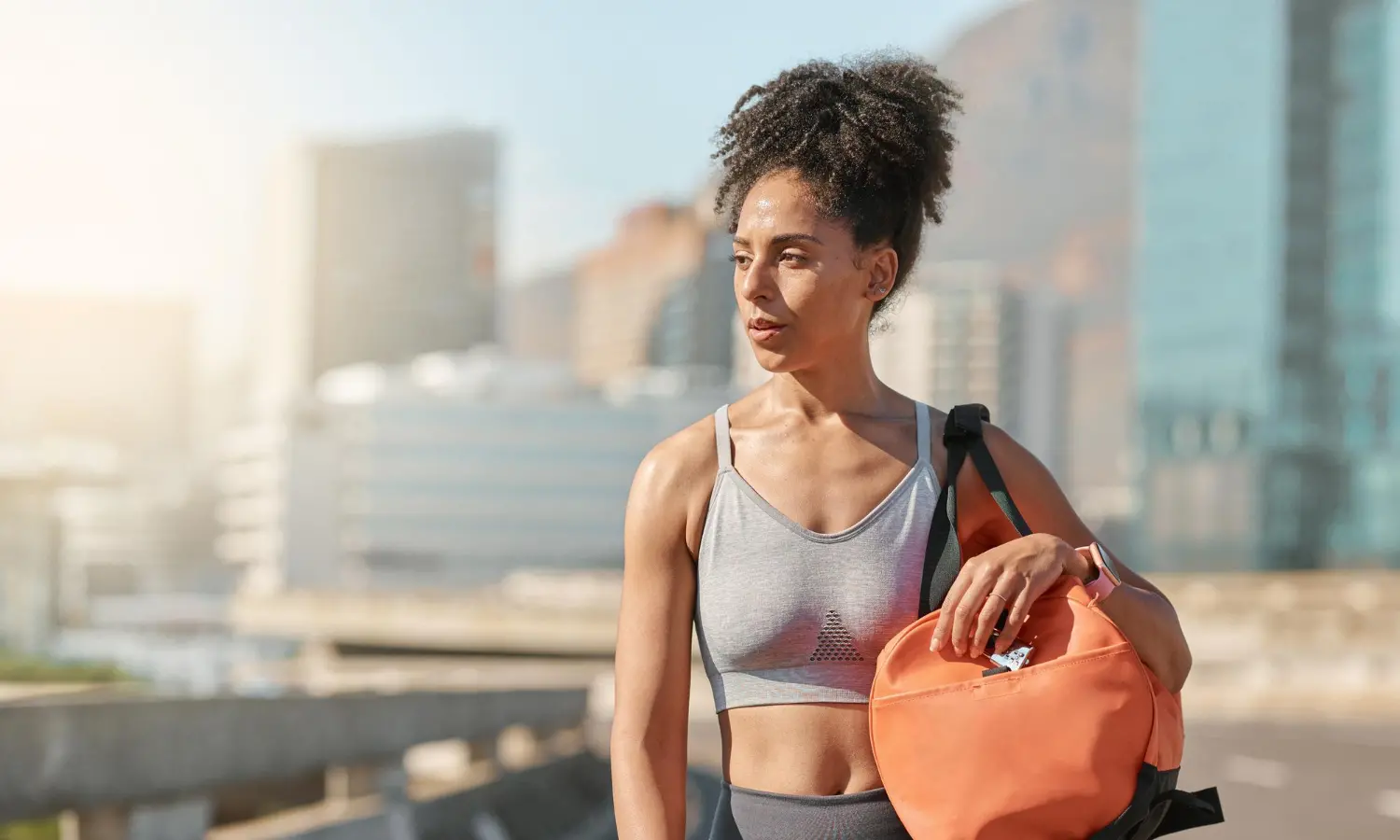 Leggings and tights are staples in any athletic wardrobe. They come in various styles, such as womens sportswear leggings, athletic wear women, workout leggings women, tights yoga pants, and gym wear ladies. Some popular leggings designs include high-waisted leggings, mesh panel leggings, and leggings with pockets. 