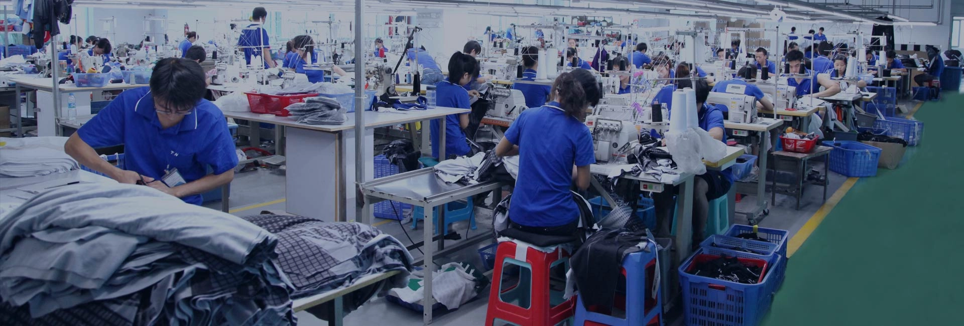 Aprilluck sportswear factory