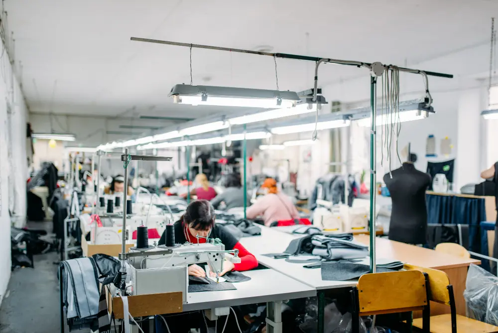 workshop-production-clothing-sewing-machine.