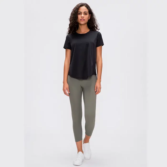 Light and Breathable Women's Yoga Tee - Customizable 1