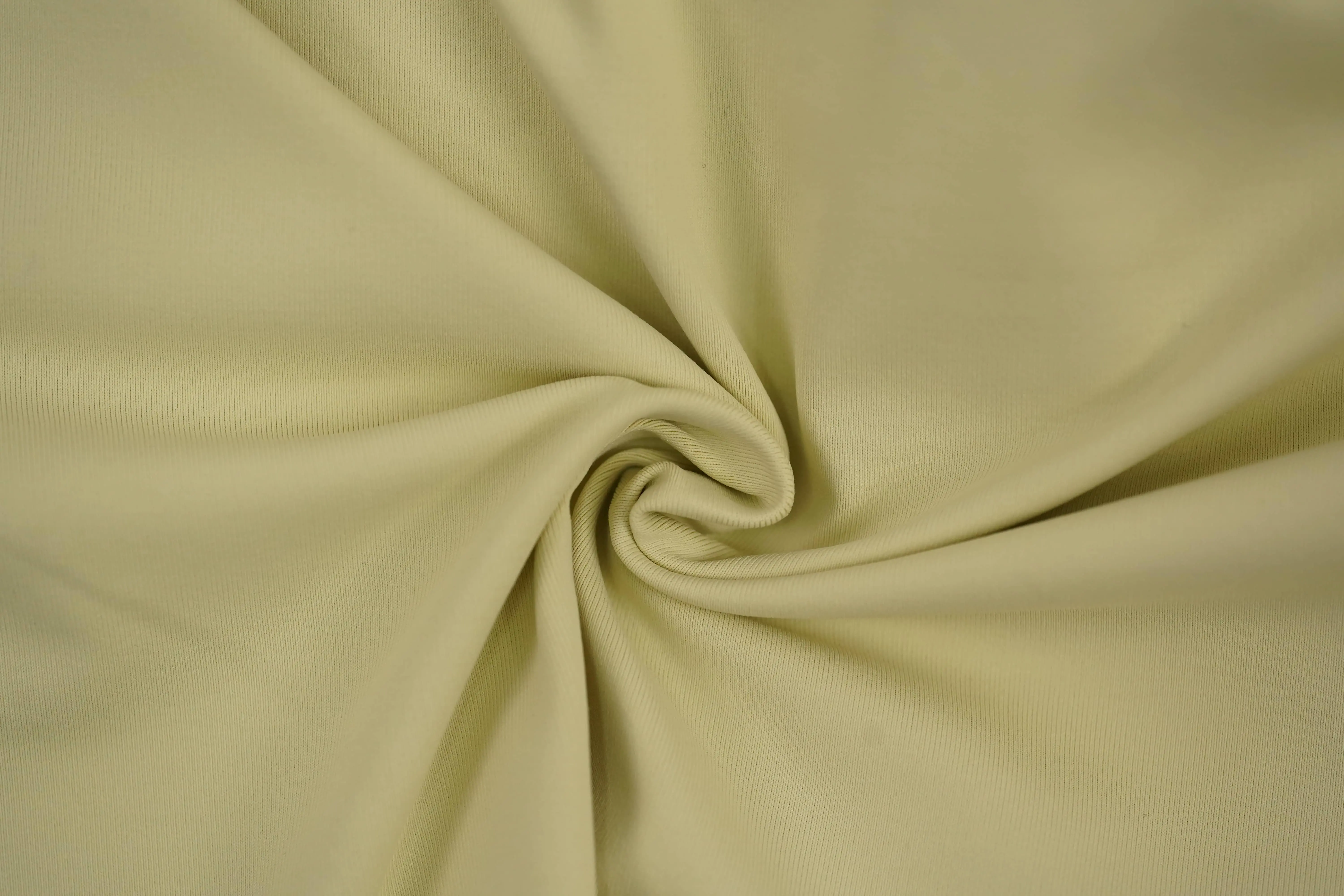 Stay cozy and stylish this season with our Long-Sleeved Yoga Clothes for autumn and winter!  Featuring cross pleats, slim fit, and perfect for fitness activities. We support wholesale and custom yoga wear sportswear!