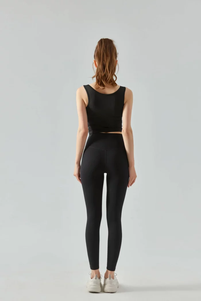 Women's Yoga Vest with Semi-Fixed Cup and Chest Pad Black-back