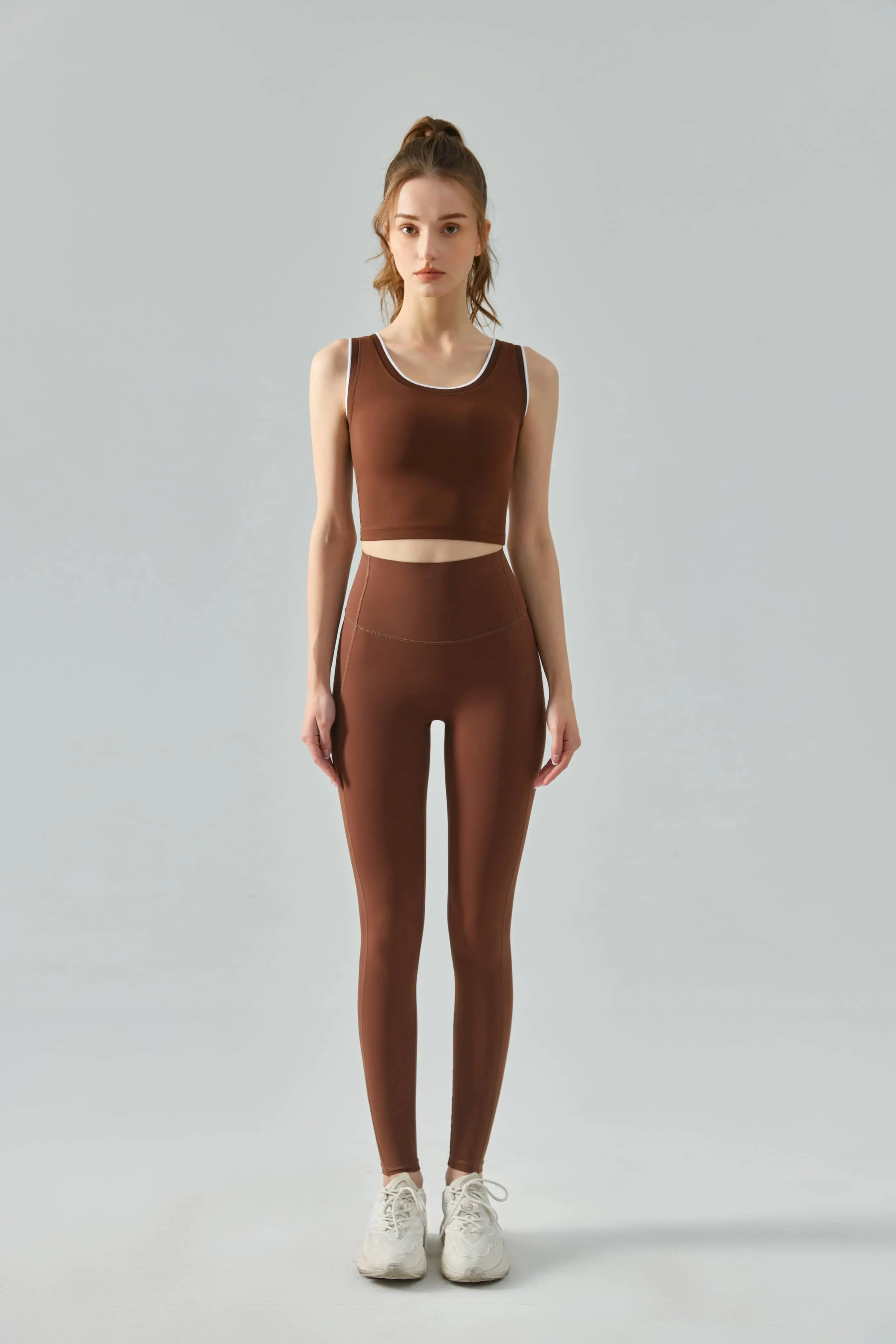 Wholesale Spliced Crew Neck Sports Bra for Women - Amazon Best Seller