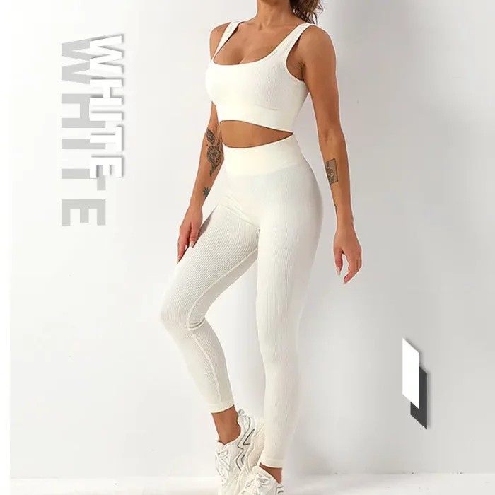 Empowering Confidence Premium Yoga Outfit Set (4)