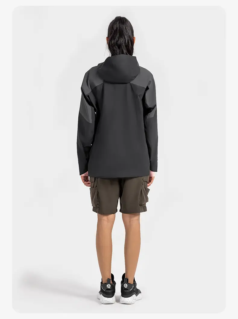 Aprilluck-Mountain Wear (5)