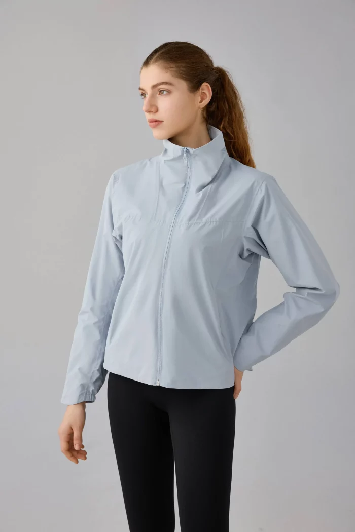 Premium Outdoor Jackets Tailored for Business Buyers