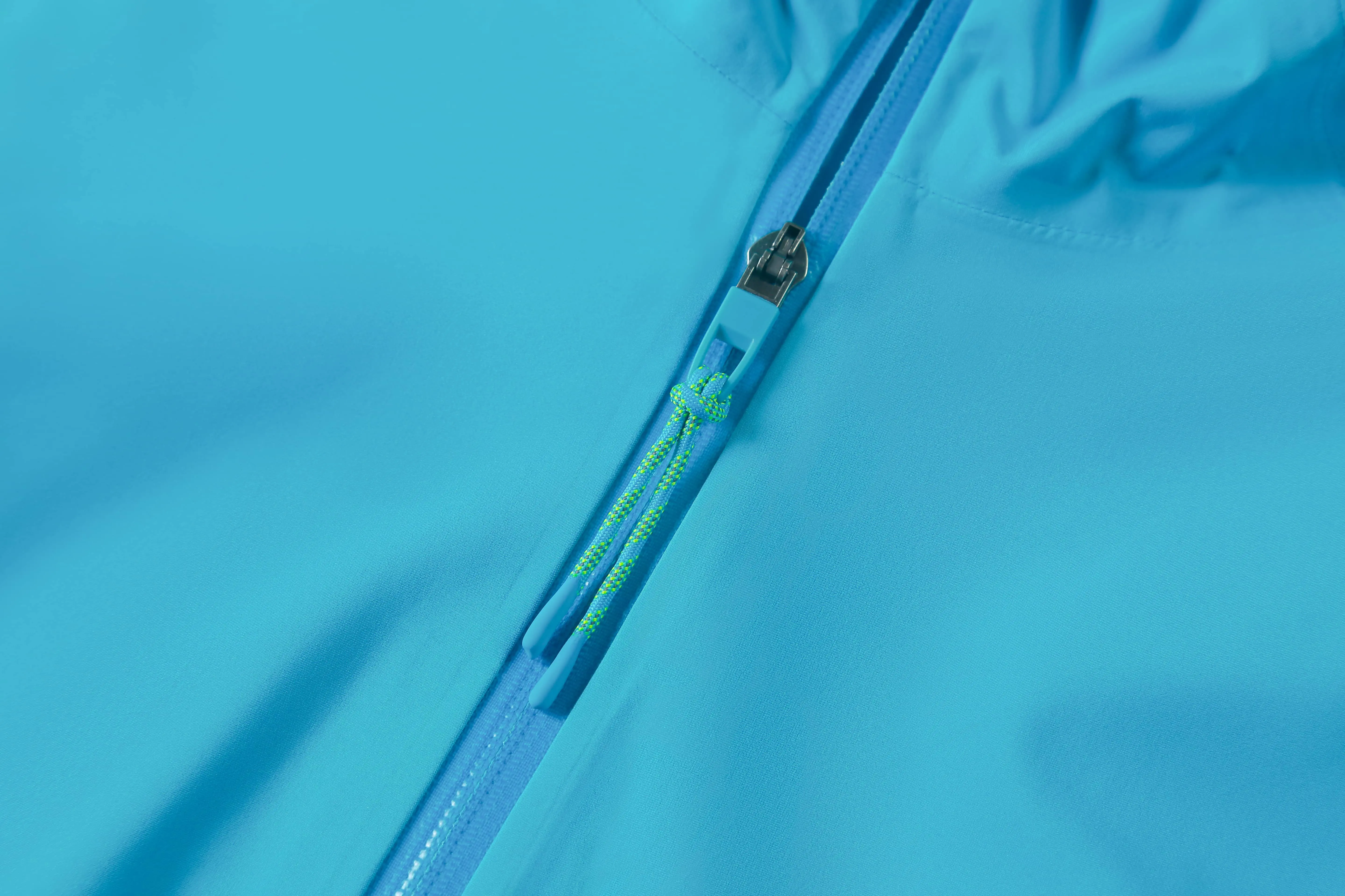 Women's Slim-Fit Outdoor Performance Jacket &ndash; Customizable for Bulk Orders (17)