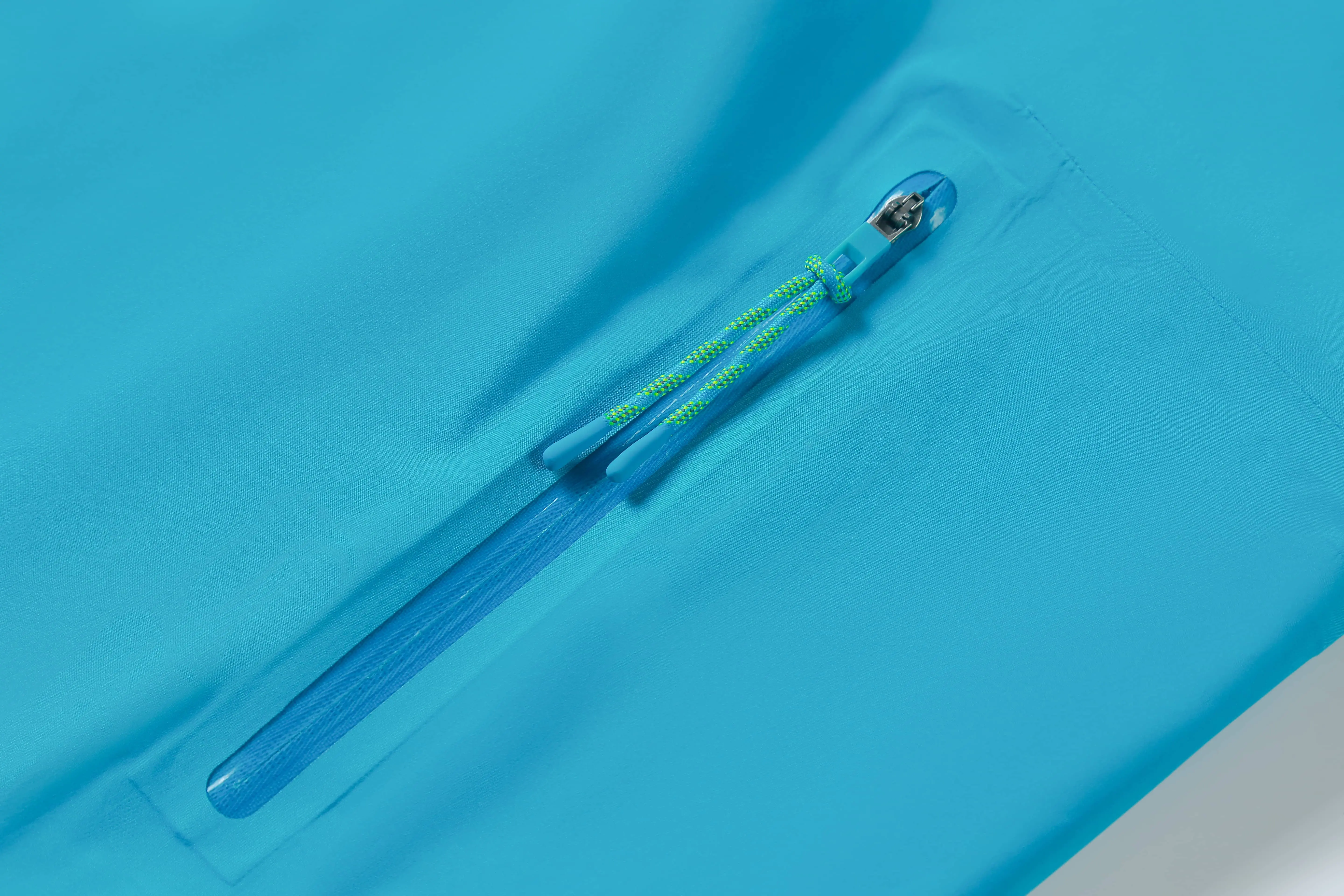 Women's Slim-Fit Outdoor Performance Jacket &ndash; Customizable for Bulk Orders (19)