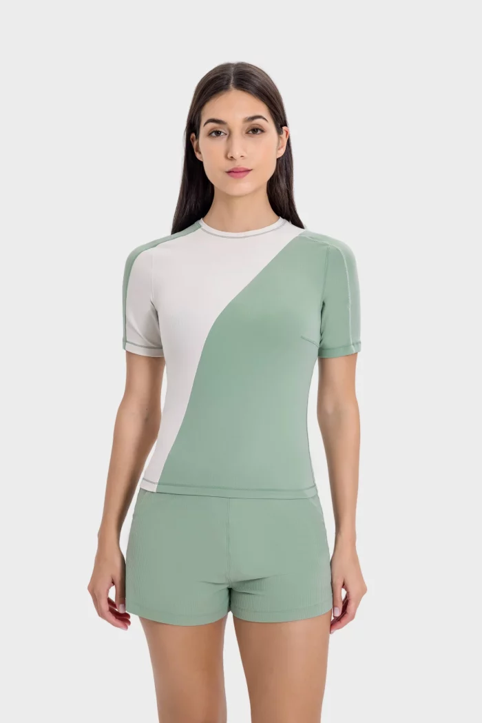 Wholesale High Elasticity Women's Yoga Sport Tees Customizable Fit (24)