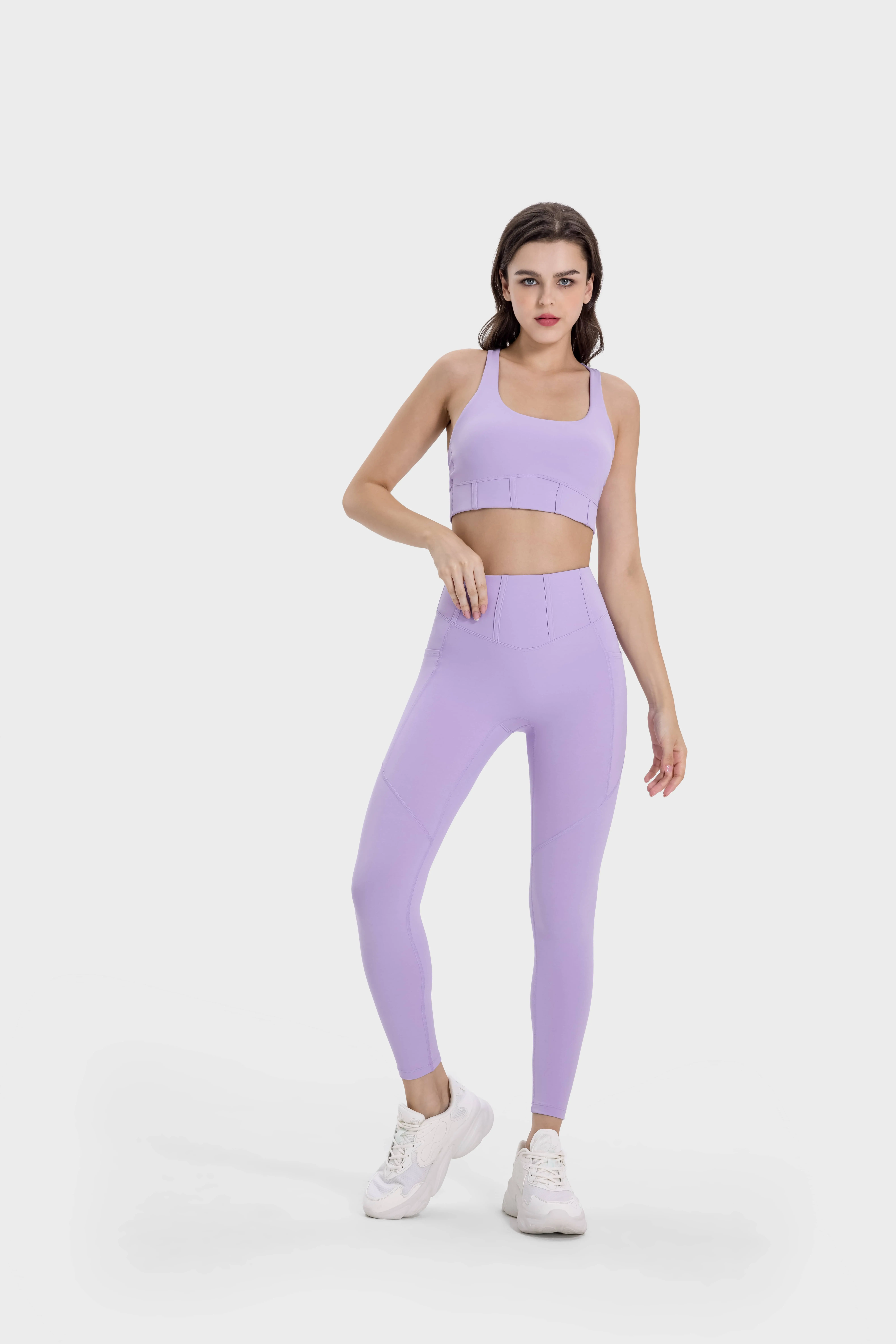 Seamless Nylon 66 Sports Bra for Active Women - Evrlue Wholesale (24)