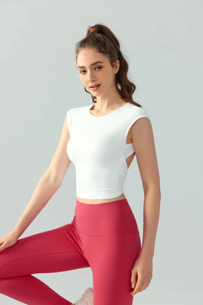 Wholesale Women's Yoga Sports Bras with Customizable Features (23)