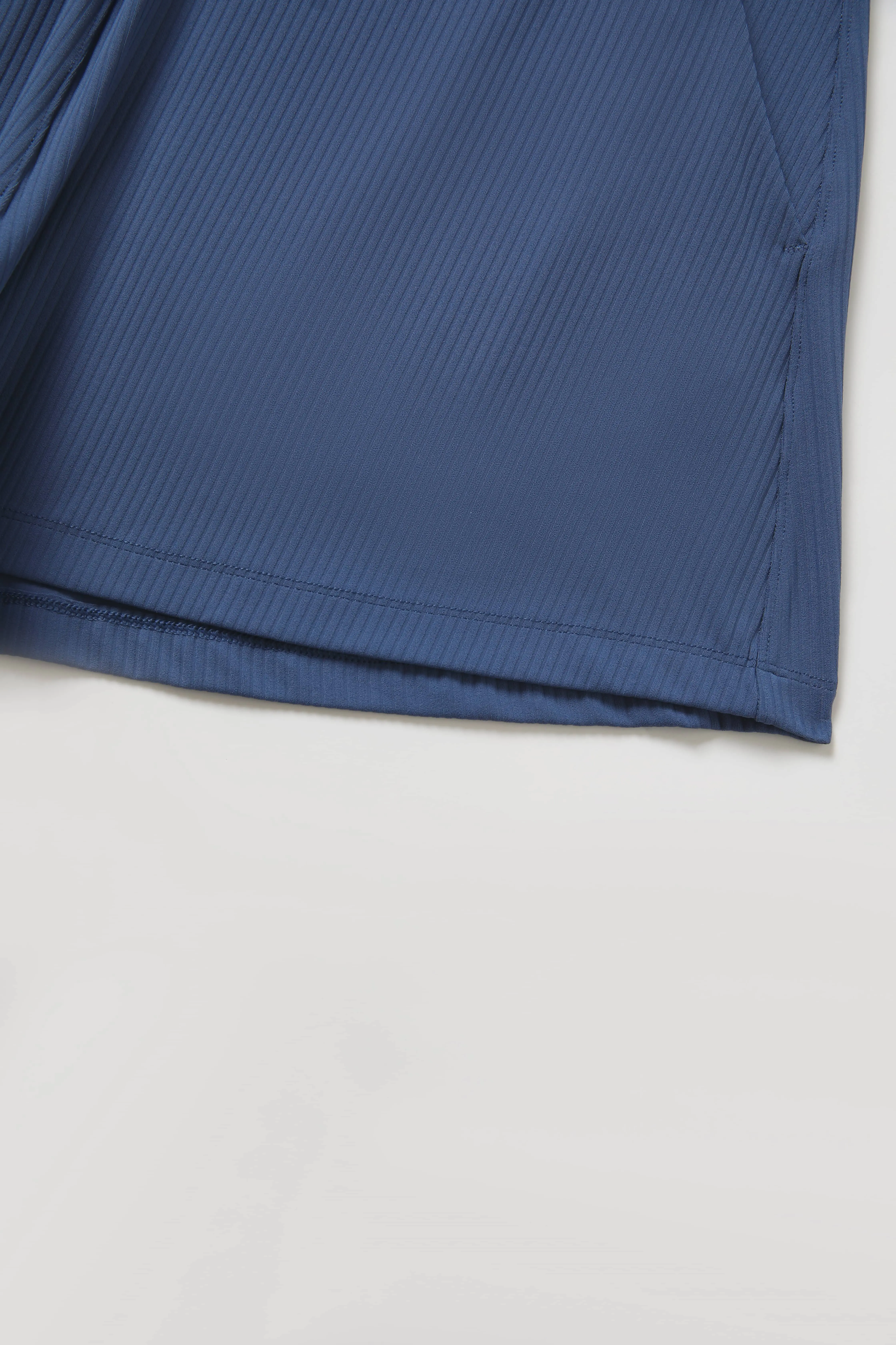 Professional Grade High-Waist Yoga Shorts for Wholesale & Custom Orders (25)
