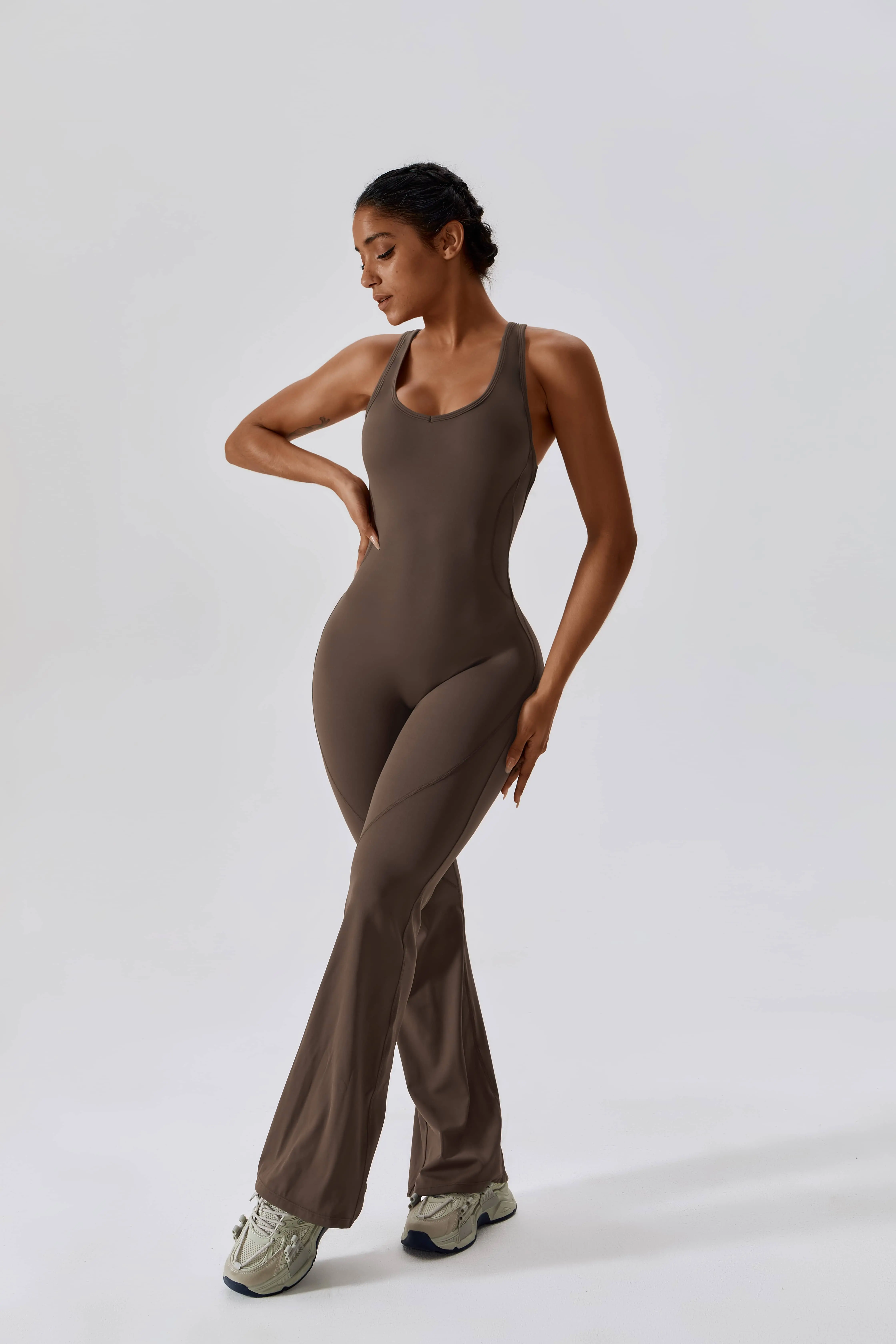 Elevate Your Activewear Offerings Custom-Made Quick-Dry Yoga Jumpsuits in Bulk (12)