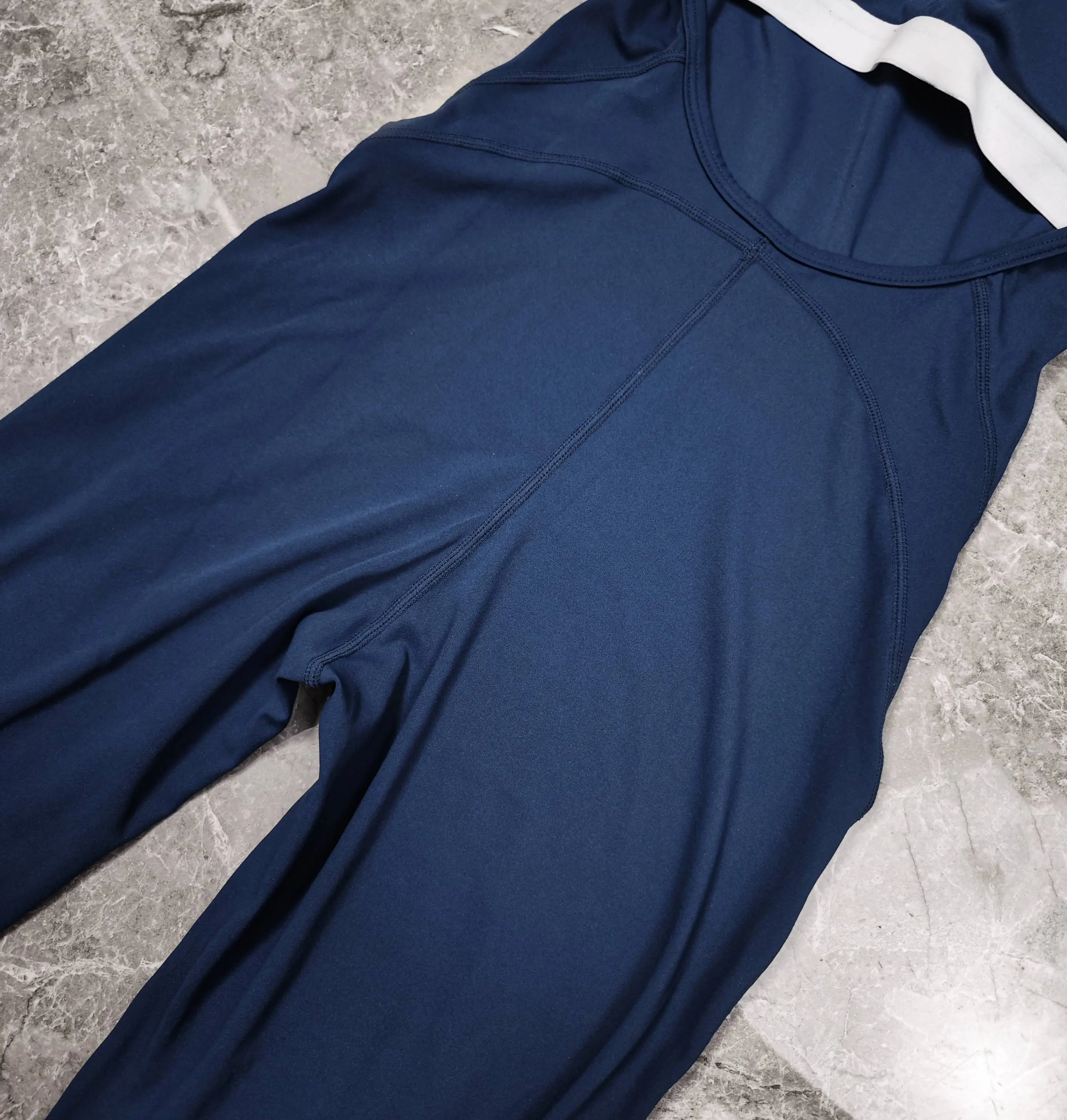 Elevate Your Activewear Offerings Custom-Made Quick-Dry Yoga Jumpsuits in Bulk (33)(1)