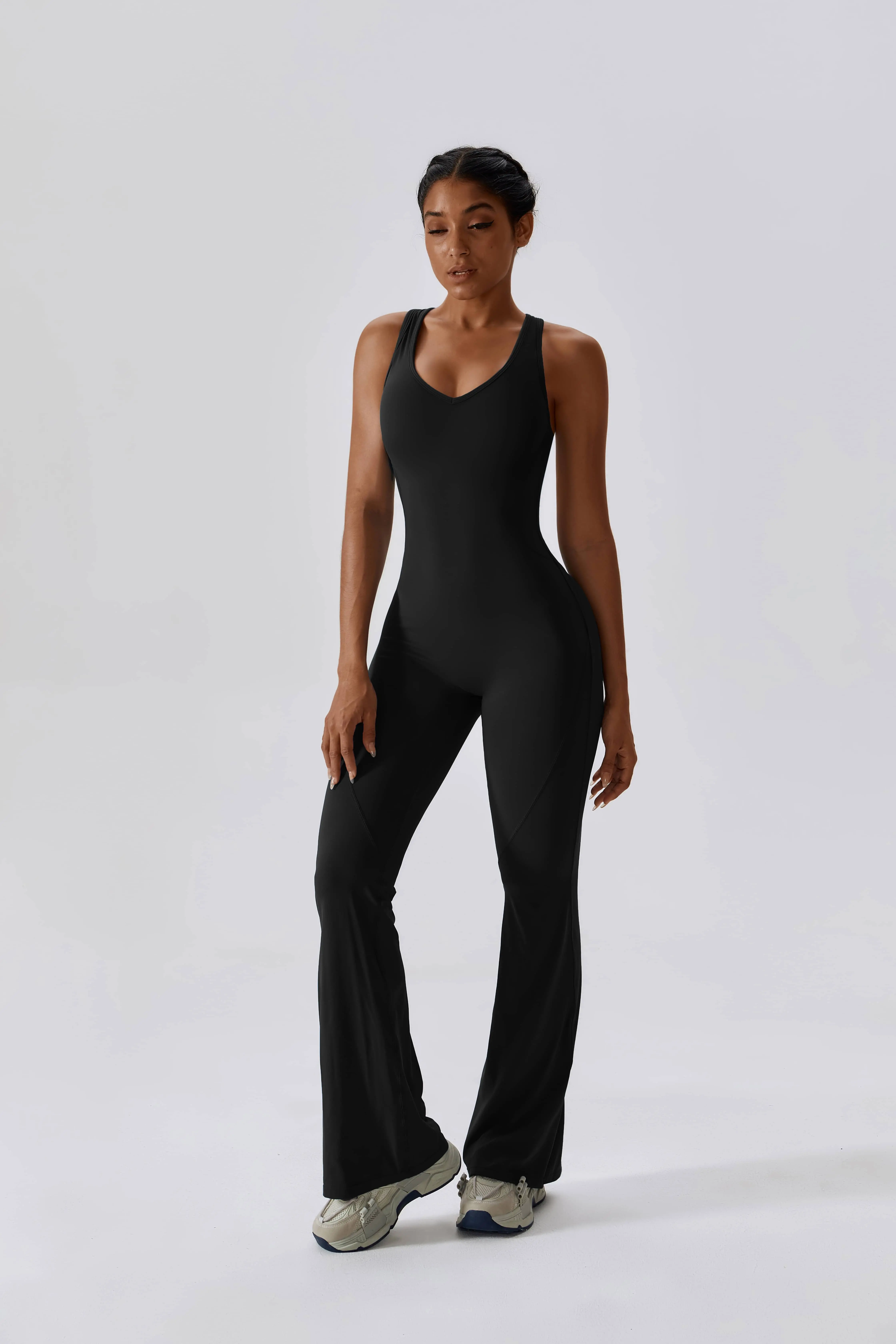 Elevate Your Activewear Offerings Custom-Made Quick-Dry Yoga Jumpsuits in Bulk (37)(1)